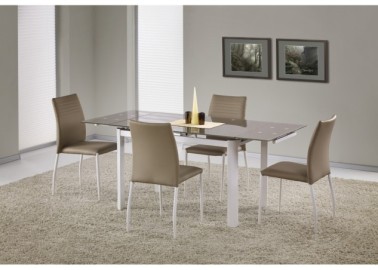 Ištraukiamas valgomojo stalas Alston su stačiakampiu stalviršiu, pagamintu iš smėlio spalvos grūdinto stiklo. Baldo kojos pagamintos iš milteliniu būdu dažyto plieno.