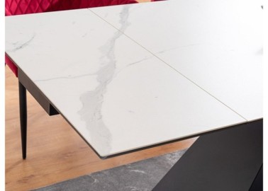Marmuro spalvos itališkos keramikos modernaus dizaino išskleidžiamas stalas su metalinėmis juodomis kojomis