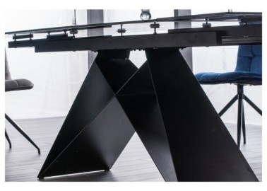 Valgomojo stalas Signal Westin su juodos spalvos stalviršiu