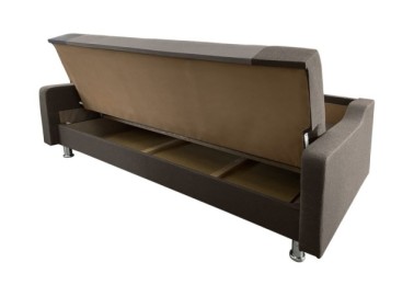 Dviejų atsaplvių paprasta, nepretenzinga trivietė sofa-lova su chromuotomis kojelėmis, patalynės dėže ir miegojimo funkcija
