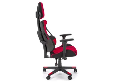 Ši žaidimų kėdė yra ergonomiškai sukurta tam, kad suteiktų išskirtinį komfortą ir palaikymą ilgiems darbo ar žaidimų seansams.

Jos ryškus raudonos ir juodos spalvos dizainas ne tik pritraukia dėmesį, bet ir suteikia stiliaus jūsų erdvei, o reguliuojami elementai užtikrina, kad ji puikiai prisitaikytų prie individualių jūsų poreikių.
