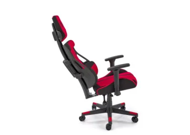 Ši žaidimų kėdė yra ergonomiškai sukurta tam, kad suteiktų išskirtinį komfortą ir palaikymą ilgiems darbo ar žaidimų seansams.

Jos ryškus raudonos ir juodos spalvos dizainas ne tik pritraukia dėmesį, bet ir suteikia stiliaus jūsų erdvei, o reguliuojami elementai užtikrina, kad ji puikiai prisitaikytų prie individualių jūsų poreikių.