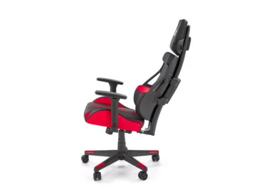 Ši žaidimų kėdė yra ergonomiškai sukurta tam, kad suteiktų išskirtinį komfortą ir palaikymą ilgiems darbo ar žaidimų seansams.

Jos ryškus pilkos ir juodos-raudonos spalvų dizainas ne tik pritraukia dėmesį, bet ir suteikia stiliaus jūsų erdvei, o reguliuojami elementai užtikrina, kad ji puikiai prisitaikytų prie individualių jūsų poreikių.