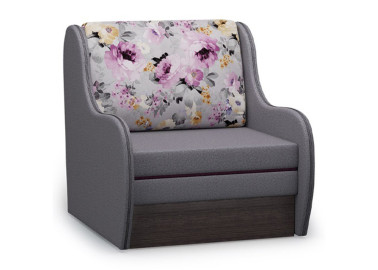Pilkos spalvos vienvietis modernaus dizaino išskleidžiamas miegamas fotelis su grotelėmis ir patalynės dėže. Fotelis su gėlėta pagalvėle.