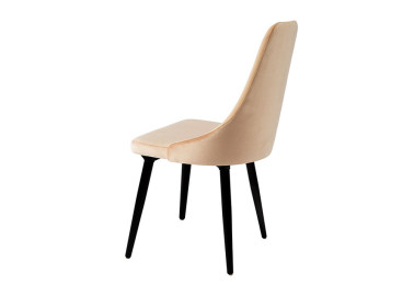 Smėlio spalvos elegantiško dizaino veliūrinė valgomojo kėdė London su dažytomis medinėmis kojelėmis. Kėdė atlaiko didelį svorį, yra tvirta, kokybiška, patogi ir apsiūta draugišku gyvūnams audiniu.