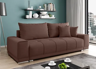 Šiuolaikiška modernaus dizaino sofa-lova su pagalvėlėmis, aptraukta švelniu gobelenu rudos spalvos