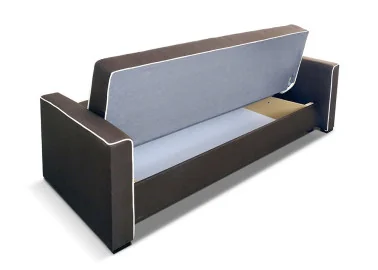 Klasikinio stiliaus sofa-lova su pagalvėlėmis ir dekoratyviomis siūlėmis rudos ir kreminės spalvos patalynės dėžė