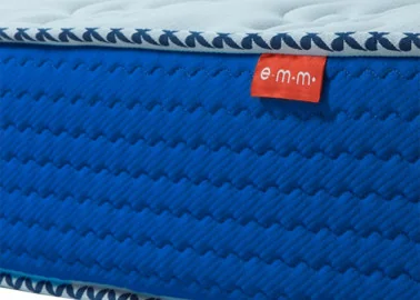 Dvipusis vidutiniškai kietas čiužinys su 
septynių zonų pocket spyruoklių sistema, 21 cm aukščio. Pagaminta Ukrainoje.