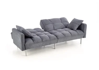 Elegantiško dizaino pilkos spalvos sofa su aukštomis siauromis kojelėmis. Sofa turi relaksacinę funkciją - nugaros atlošas atsilenkia atgal, taip sukuriant erdvę poilsiui, o pilnai nulenkus žemyn - plačią miegamą erdvę.