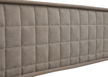 Dvipusis čiužinys su Smart foam putomis, trio comfort ir lotos silk užvalkalu, 22 cm aukščio. Pagaminta Ukrainoje.