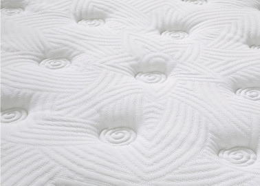 Dvipusis čiužinys su Smart foam putomis, trio comfort ir lotos silk užvalkalu, 22 cm aukščio. Pagaminta Ukrainoje.