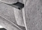 Kėdė ADRIANO turi ergonomišką dizainą, pasukamą mechanizmą ir guminius ratukus, kurie užtikrina patogų ir lengvą naudojimą. Ji puikiai tinkama naudoti tiek darbui, tiek poilsiui.