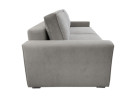 Minimalistinio dizaino pillkos spalvos sofa-lova su plačia miegamąja dalimi ir dėže patalynei.