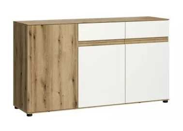Šiuolaikiška komoda su stalčiais ir lentynom platininės baltos ir Evoke ažuolo spalvos.