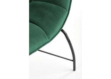 Belton fotelis – elegantiškas ir komfortabilus pasirinkimas, su tamsiai žalia spalva ir ergonomišku dizainu, užtikrinantis patogų poilsį. Puikiai tinka tiek moderniems, tiek tradiciniams interjerams.