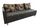 Sofa - ELE-BEN 89 – stilingas ir funkcionalus baldas su išskleidžiama miego funkcija. Tamsiai pilkos spalvos modelis su trimis dvipusėmis pagalvėmis. Idealus svetainei, miegamajam ar kitoms erdvėms. Kampo pusė universali!