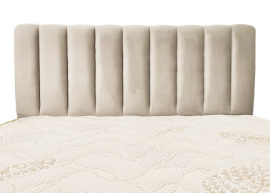 Smėlio spalvos lova ETNA - elegantiško dizaino dvigulė funkcionali lova su patalynės dėže, kietu dugnu ir natūralios medienos grotelėmis.