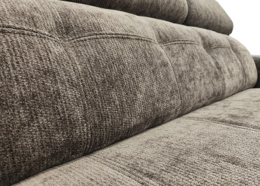 Stilingas, patogus minkštas kampas PYK-ATL su kasdieniam naudojimui tinkama miegojimo funkcija ir patalynės dėže.